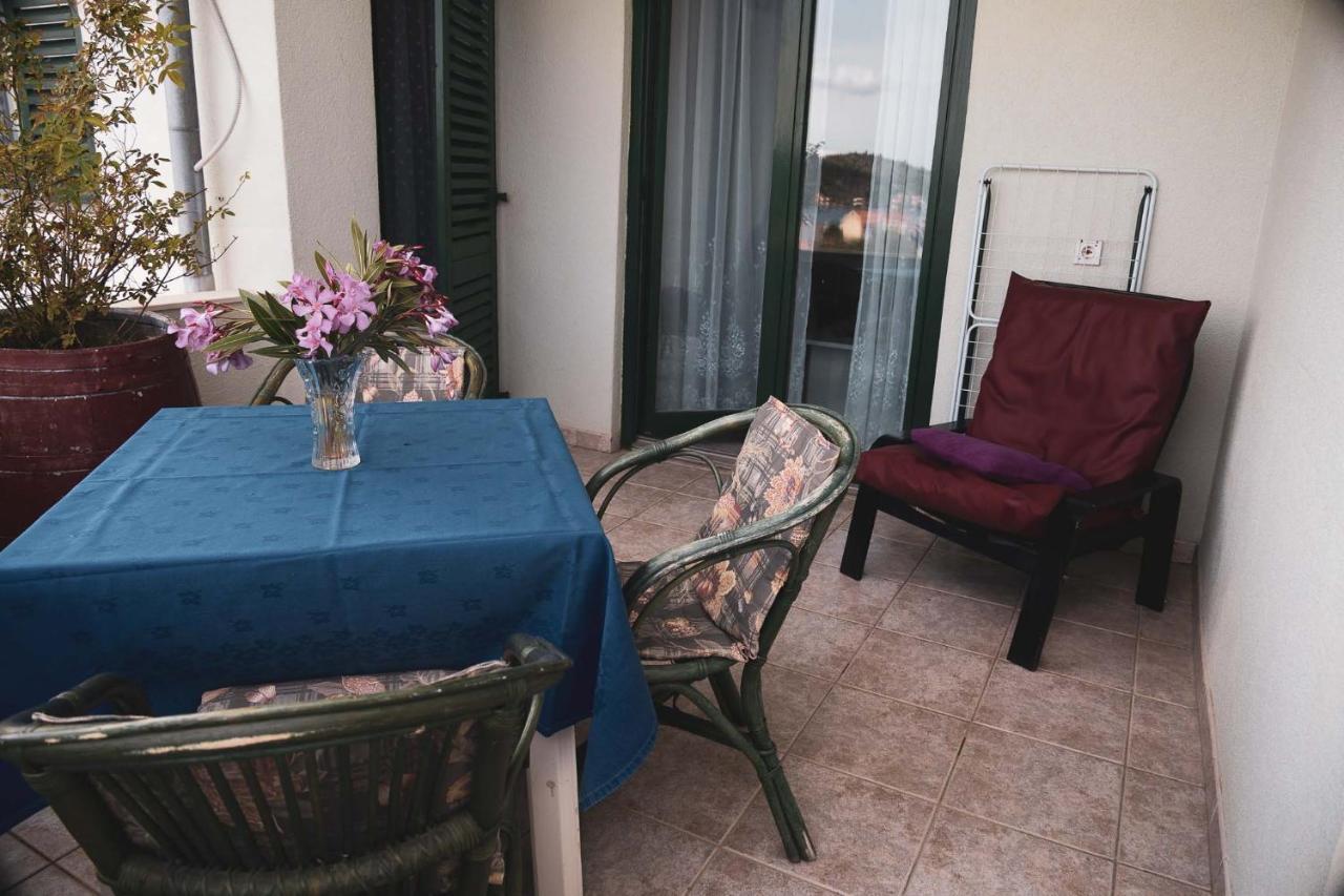 Booking Franov Residence On Island Ugljan With The Pool, Bbq And Beautiful Sea-View! Kali Extérieur photo